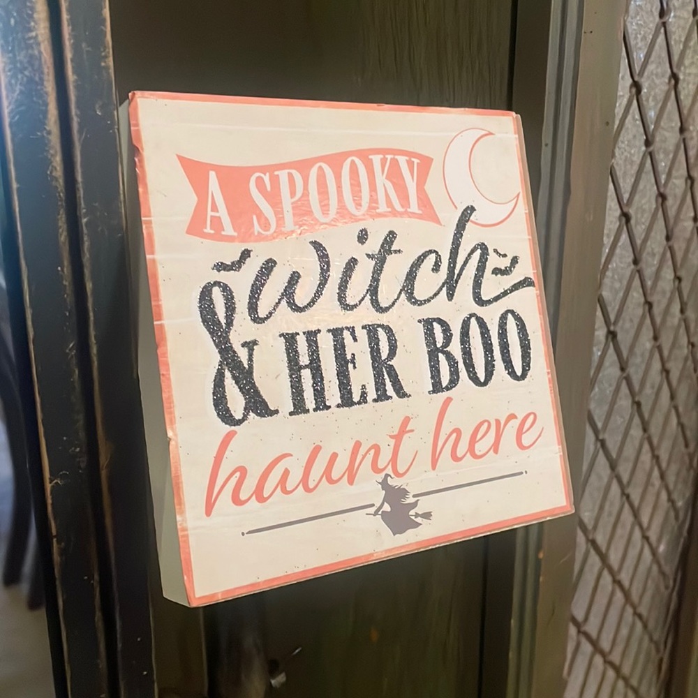 Halloween Decor